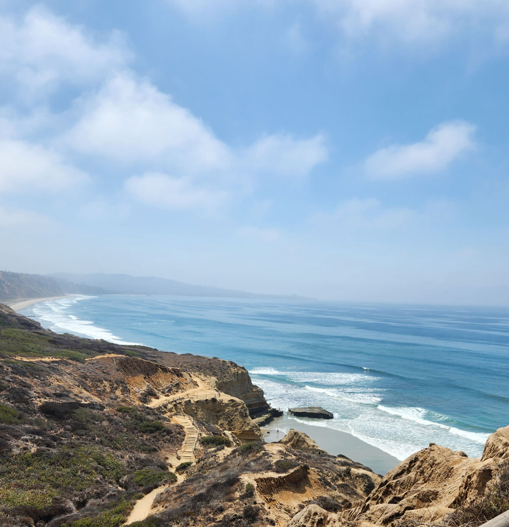 Yucca Point Overlook at Torrey Pines Natural Reserve, San Diego, California.